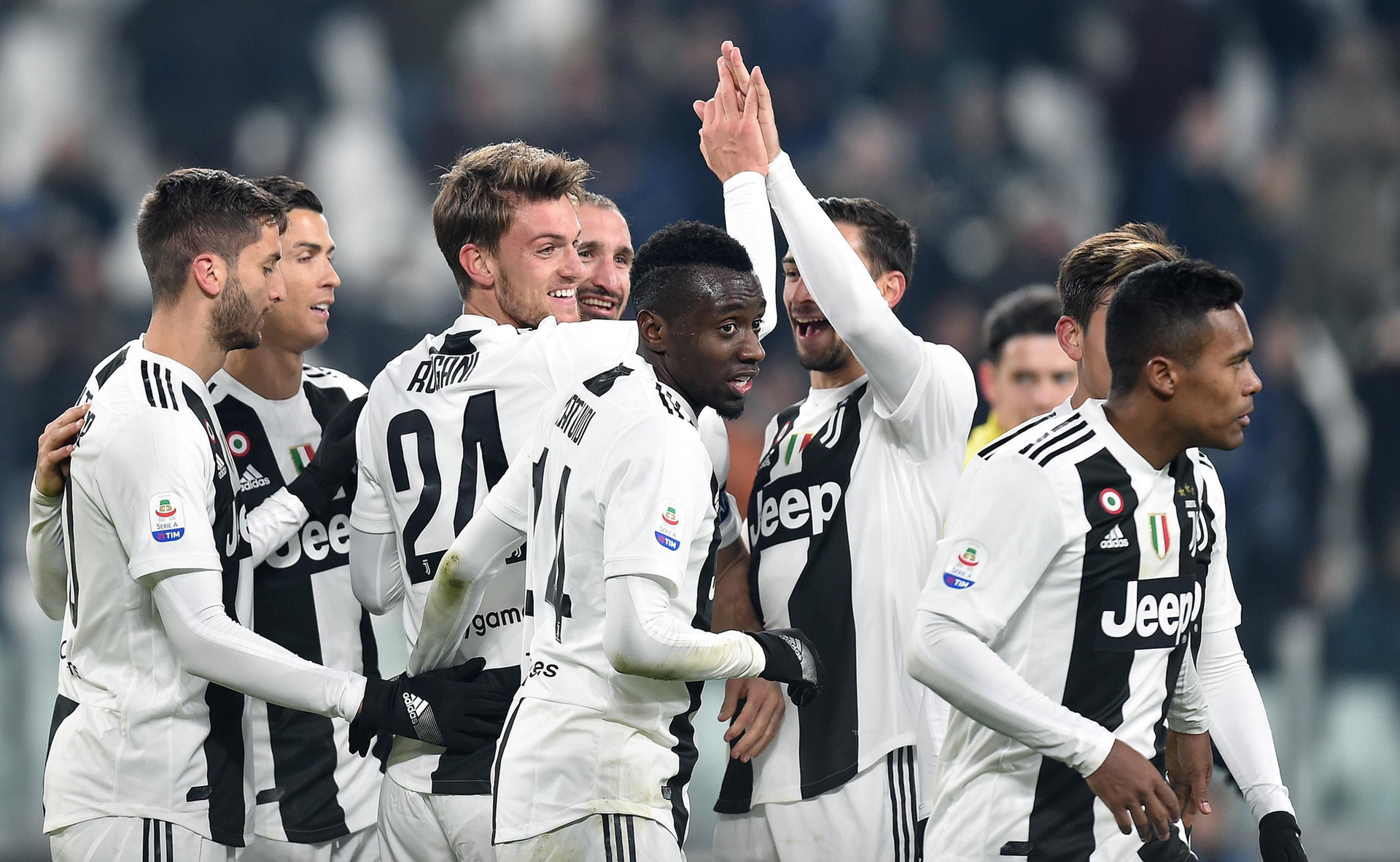 开云体育官网-赛地聚焦：欧超杯转会期热度飙升，瓦伦西亚豪取连胜，媒体盛赞，训练强度明显提升的简单介绍