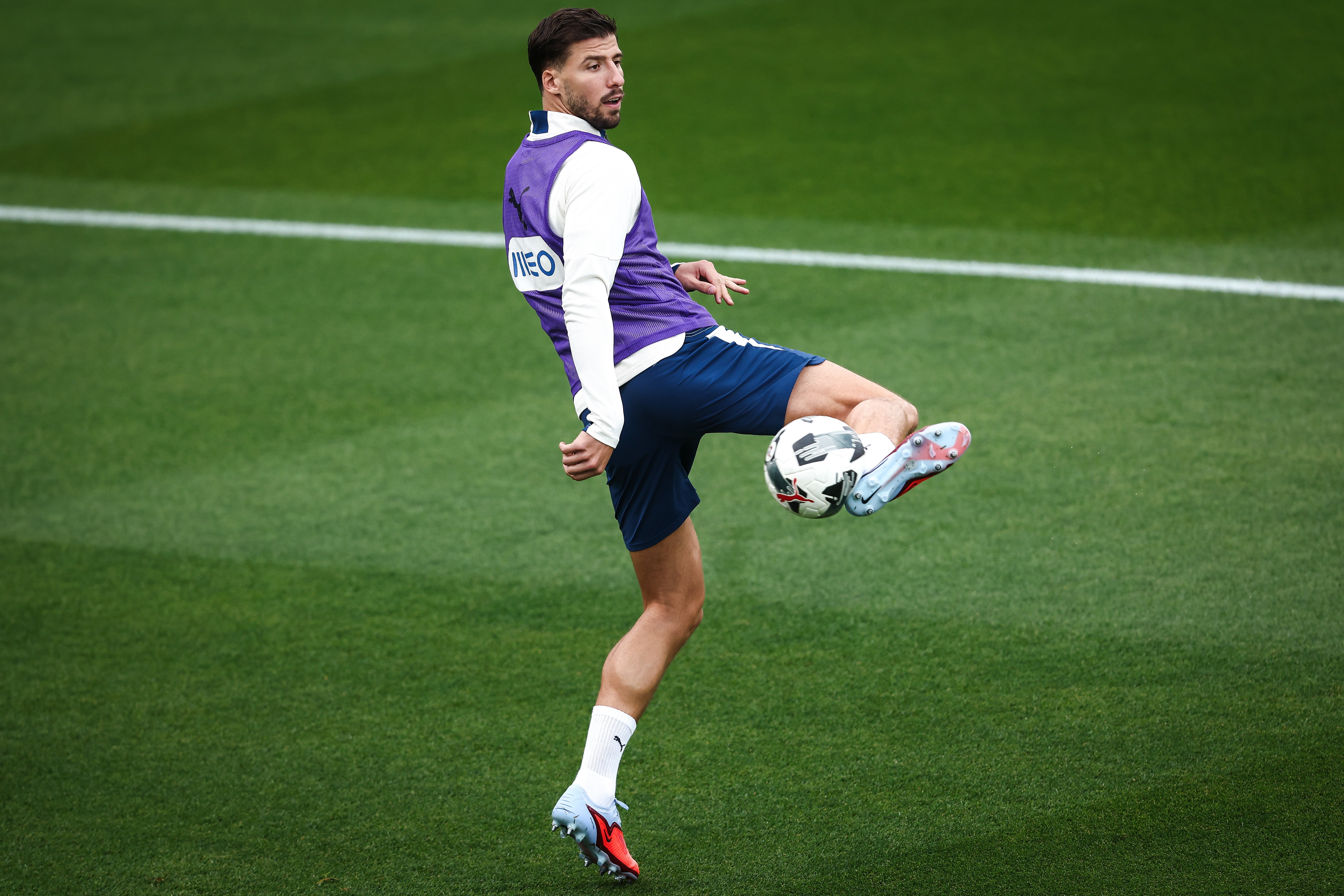 kaiyun-里程碑夜葡萄牙体育临场应变,国王杯关键时刻刷纪录,话题不断,数据趋势出现新变化的简单介绍