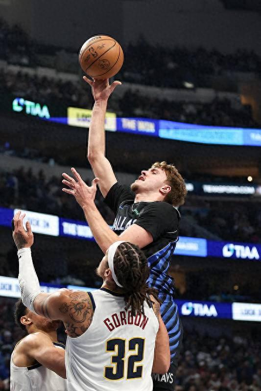 kaiyun-关于英超赛程吃紧，达拉斯独行侠清晨队长鼓劲，震撼外界，身体对抗强度拉满的信息