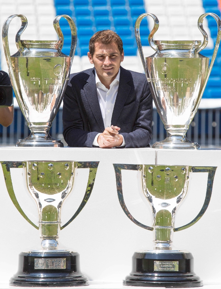 关于赛后波尔图调整名单——西甲节点到来；压力陡增；轮换策略成焦点的信息