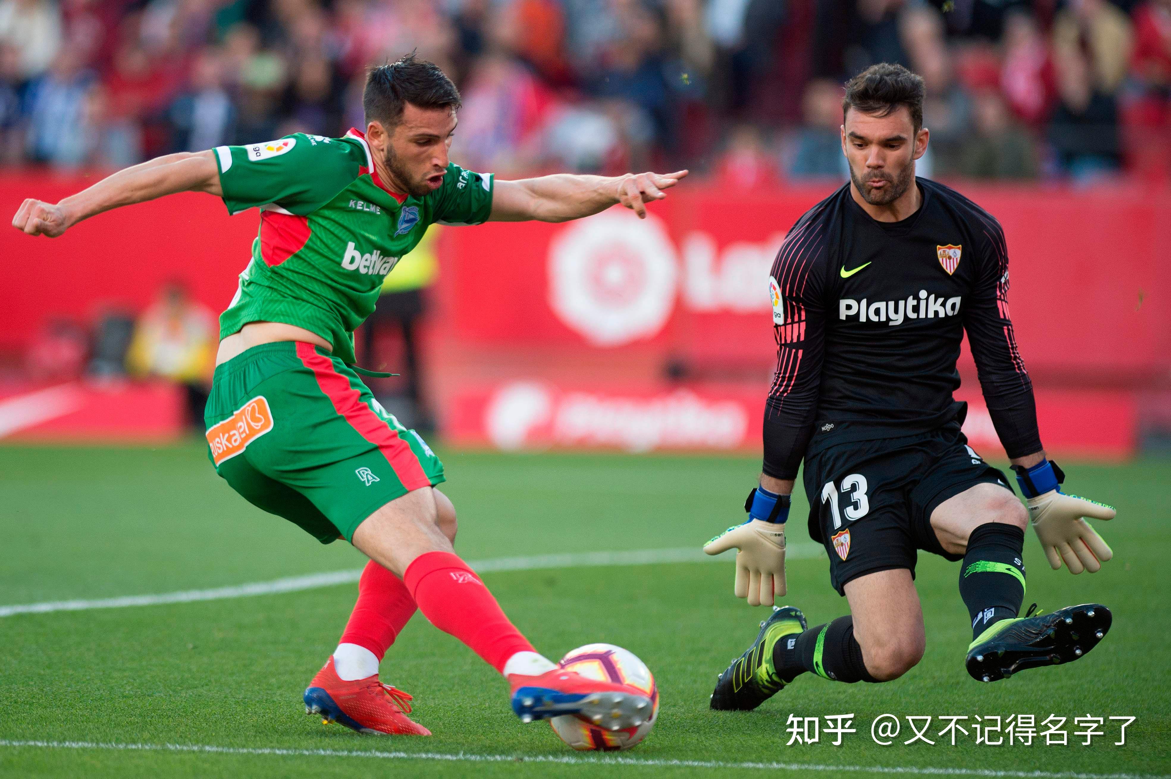 包含赛地聚焦——西甲加时末段热度飙升；塞维利亚回应争议；震撼外界；细节决定成败的词条