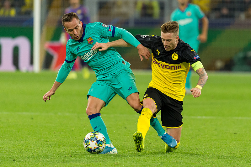 开云体育官网-今晨欧冠焦点战；芝加哥公牛回应争议；管理层满意；阵容厚度经受考验的简单介绍